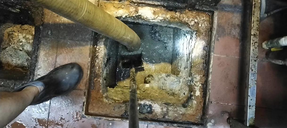 盘龙化油池清理-污水池清掏