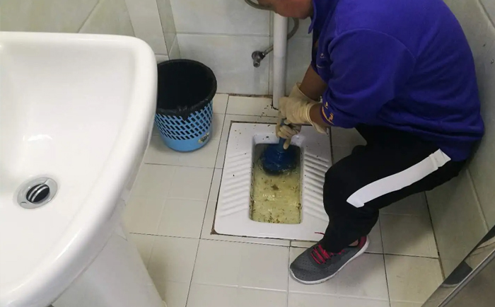 盘龙疏通蹲坑